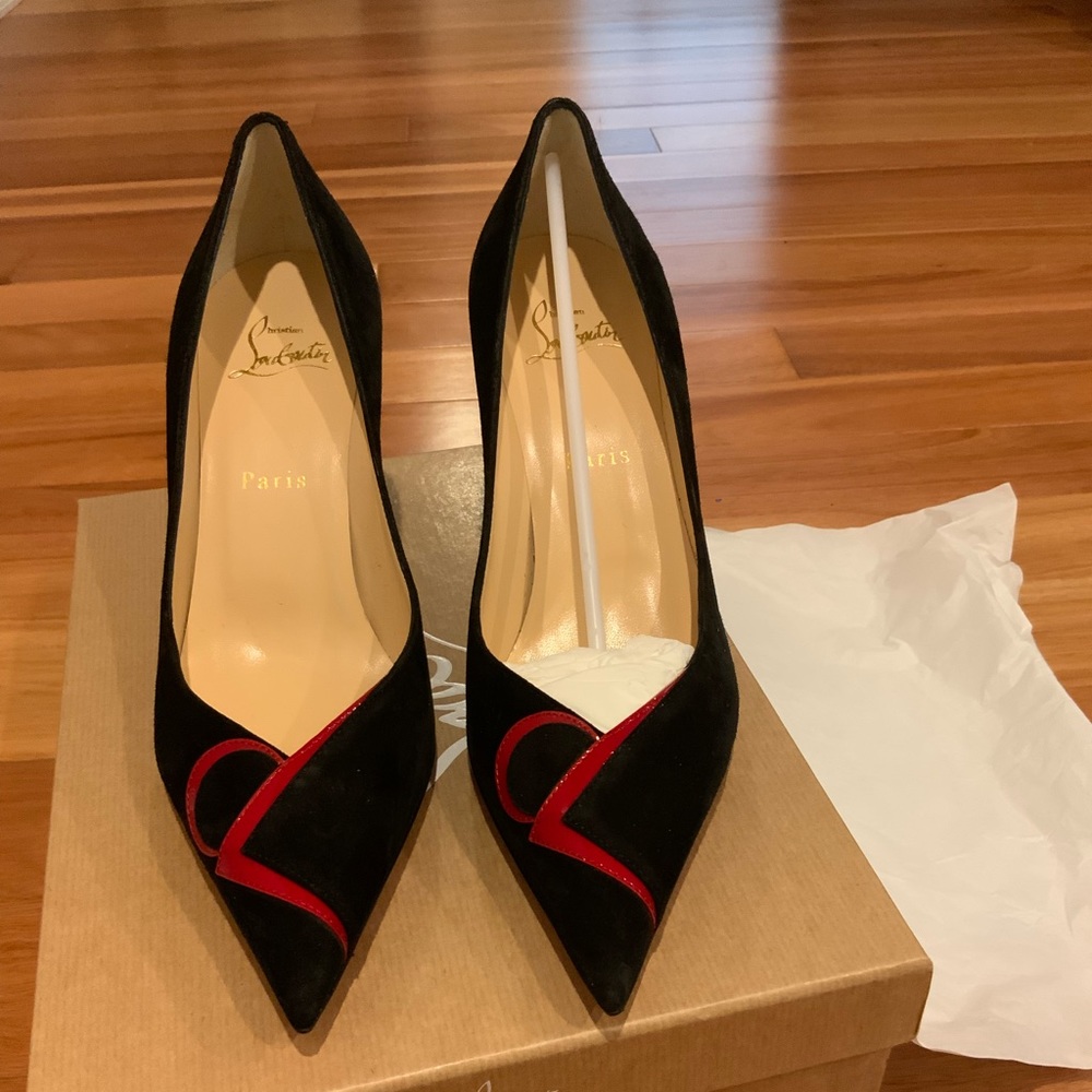 Christian Louboutin Black suede w/red patent 7.5